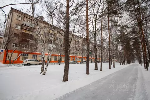 1-к кв. Тюменская область, Тюмень ул. 50 лет ВЛКСМ, 97 (30.1 м)