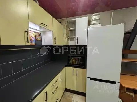 Комната Тюменская область, Тюмень ул. Республики, 210 (18.0 м)