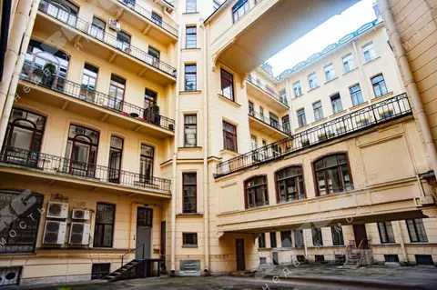 3-к кв. Санкт-Петербург Кирочная ул., 24 (101.1 м)