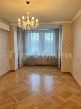 Продается 3-комнатная квартира