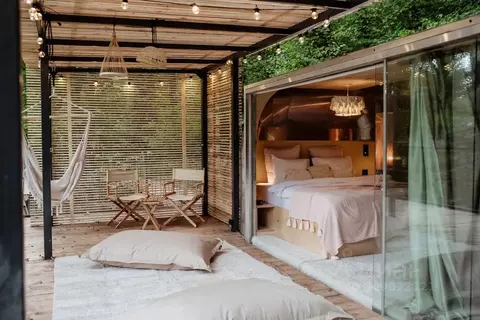 Дом в Краснодарский край, Сочи Красная Поляна пгт, ул. Защитников ...