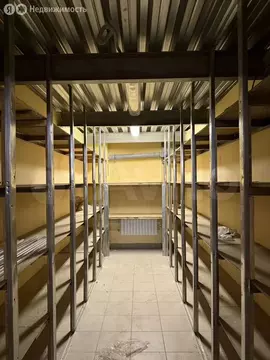 Склад (1381 м)