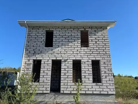 Дом в Крым, Симферопольский район, Добровское с/пос, с. Пионерское ул. ...