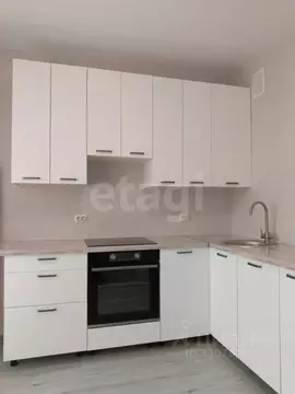 1-к кв. Тюменская область, Тюмень ул. Фармана Салманова, 3 (30.0 м)