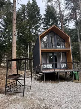 Дом в Карачаево-Черкесия, Зеленчукский район, с. Архыз  (75 м)