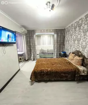 1-комнатная квартира: Владикавказ, улица Гугкаева, 26/3 (45 м)