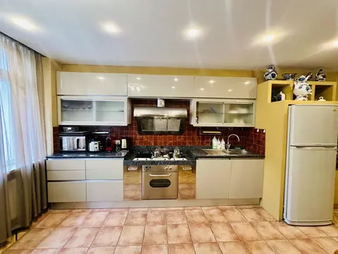 3-к кв. Санкт-Петербург Вознесенский просп., 20 (103.4 м)