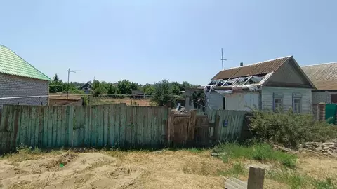 Дом в Волгоградская область, Средняя Ахтуба рп ул. Степана Разина (41 ...