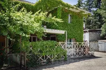 Дом в Крым, Алушта муниципальный округ, с. Малореченское ул. Парковая, ...