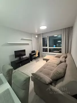 3-к кв. Свердловская область, Екатеринбург ул. Ткачей, 13 (80.0 м)