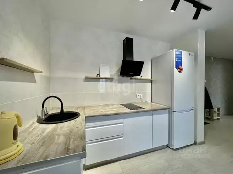 2-к кв. Тюменская область, Тюмень ул. Анатолия Клиндюка, 6 (55.0 м)