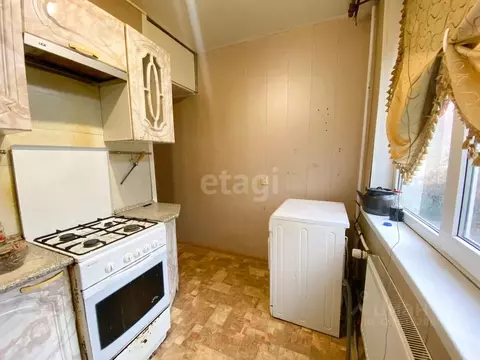 4-к кв. Санкт-Петербург просп. Славы, 60 (77.5 м)