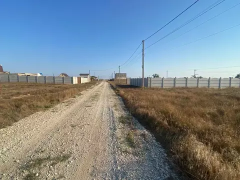 Участок в Крым, Сакский район, Молочненское с/пос, с. Витино ул. ...