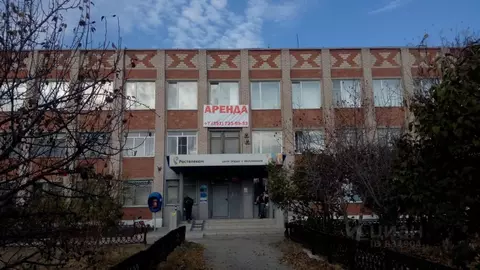 Помещение свободного назначения в Челябинская область, с. Октябрьское ...