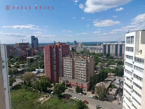 5-к кв. Самарская область, Самара ул. Маяковского, 95 (237.0 м)