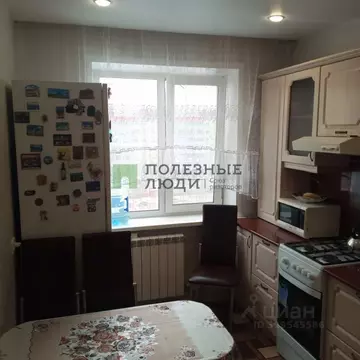 3-к кв. Курганская область, Курган Заозерный жилрайон, 3-й мкр, 13 ...