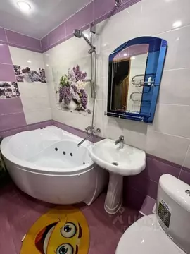 3-к кв. Коми, Сыктывкар просп. Бумажников, 32 (67.0 м)