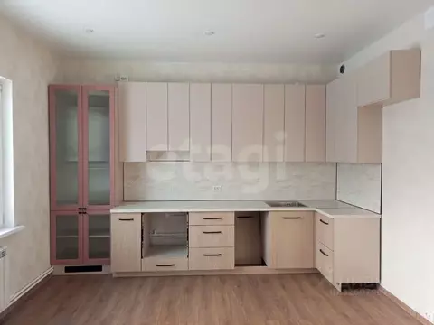 Дом в Вологодская область, Шекснинский муниципальный округ, д. ...