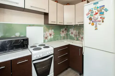 1-к кв. Кемеровская область, Новокузнецк ул. Веры Соломиной, 6 (29.8 ...