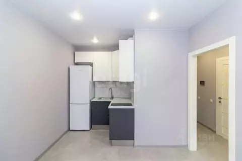 1-к кв. Тюменская область, Тюмень ул. Фармана Салманова, 23 (33.0 м)