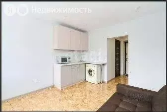 1-комнатная квартира: Томск, Транспортная улица, 4 (18.7 м)