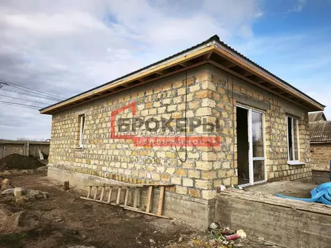 Дом в Крым, Симферопольский район, Добровское с/пос, с. Пионерское ул. ...