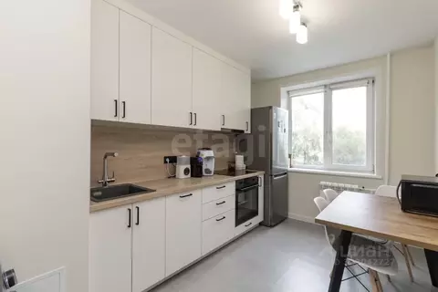 3-к кв. Тюменская область, Тюмень Холодильная ул., 54 (65.5 м)