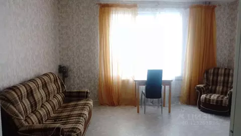 Студия Оренбургская область, Оренбург ул. Ткачева, 16/1 (26.8 м)