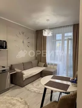 1-к кв. Тюменская область, Тюмень ул. Николая Семенова, 19к1 (37.8 м)