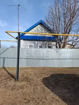 Дом в Ульяновская область, Чердаклинский район, Калмаюрское с/пос, с. ...
