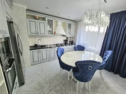 5-к кв. Самарская область, Самара ул. Стара-Загора, 84Б (130.0 м)