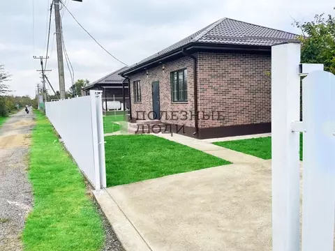 Дом в Краснодарский край, Краснодар Елизаветинская ст-ца, Труженик ...