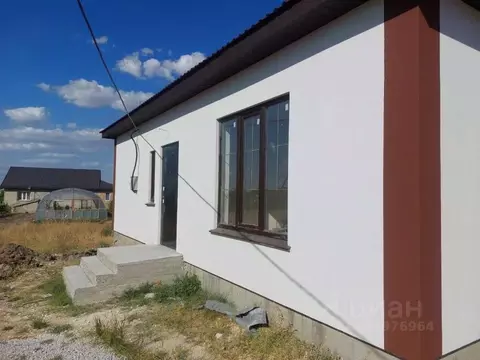 Дом в Крым, Симферопольский район, с. Урожайное ул. Лавандовая (100 м)