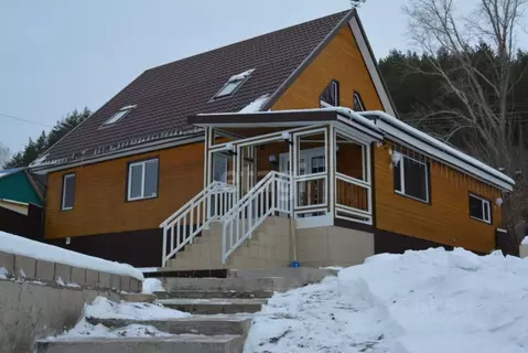 Дом в Башкортостан, Стерлибашевский сельсовет, с. Стерлибашево ул. ...