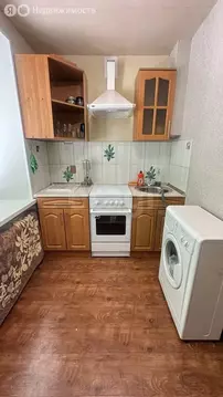 1-комнатная квартира: Озерск, Набережная улица, 27 (35.8 м)