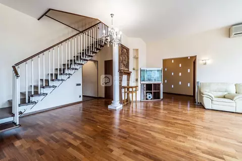 4-к кв. Санкт-Петербург Северный просп., 14К1 (182.1 м)