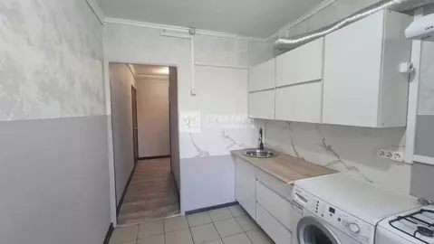 Продается 2-комнатная квартира