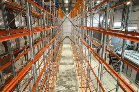 Склад в Санкт-Петербург 1-й Верхний пер., 12 (9936 м)