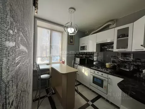 3-к кв. Владимирская область, Ковров Либерецкая ул., 1 (61.4 м)