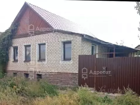 Дом в Волгоградская область, Волгоград Верхнезареченский пгт, ул. ...