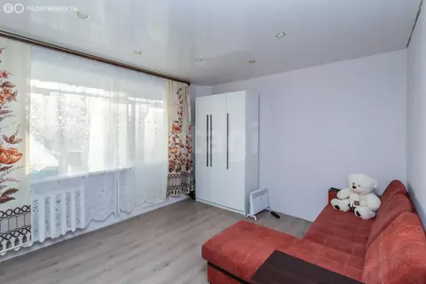 1-комнатная квартира: Тобольск, 10-й микрорайон, 18 (40.6 м)