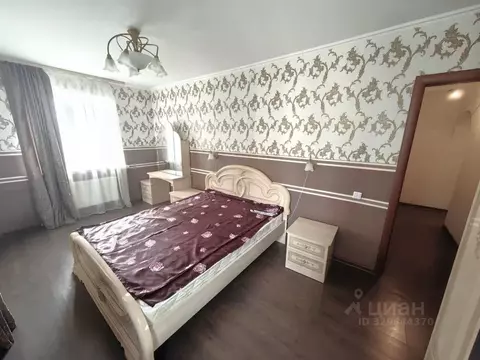 3-к кв. Санкт-Петербург просп. Кузнецова, 12к2 (76.1 м)