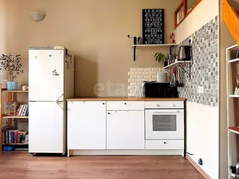 Комната Санкт-Петербург 8-я Советская ул., 32 (24.0 м)
