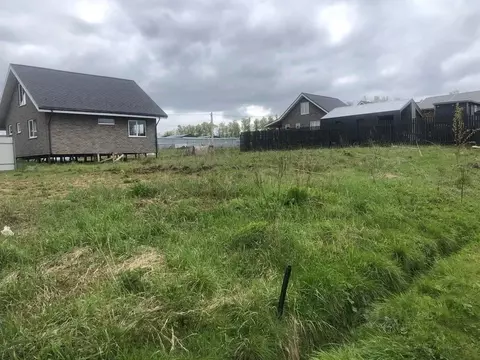 Участок в Московская область, Дмитровский муниципальный округ, д. ...