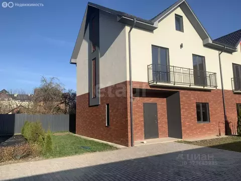 Дом в Калининград, Букетная улица (153 м)