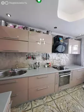 2-комнатная квартира: Якутск, улица Дзержинского, 34/2 (64.8 м)