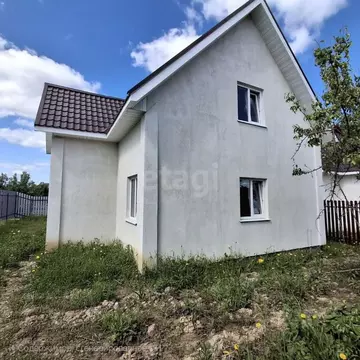 Дом в Ленинградская область, Ломоносовский район, д. Гостилицы ул. ...