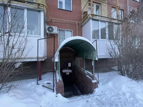 Помещение свободного назначения в Омская область, Омск ул. Перелета, ...