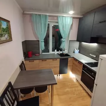 2-к кв. Мурманская область, Мурманск Северный проезд, 16 (50.0 м)