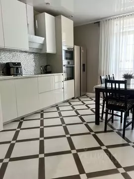 3-к кв. Омская область, Омск ул. Архиепископа Сильвестра, 3 (72.0 м)